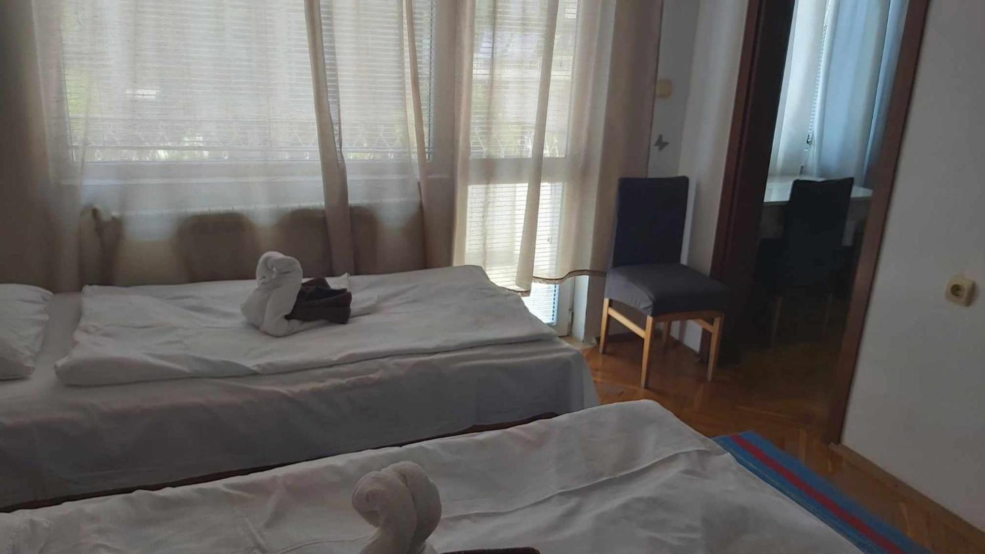 Guest Rooms Grudovi Obzor Zewnętrze zdjęcie